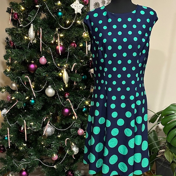 *LONDON TIMES* Blue x Green Polka Dot Sleeveless Dress Size 12 - Picture 2 of 9